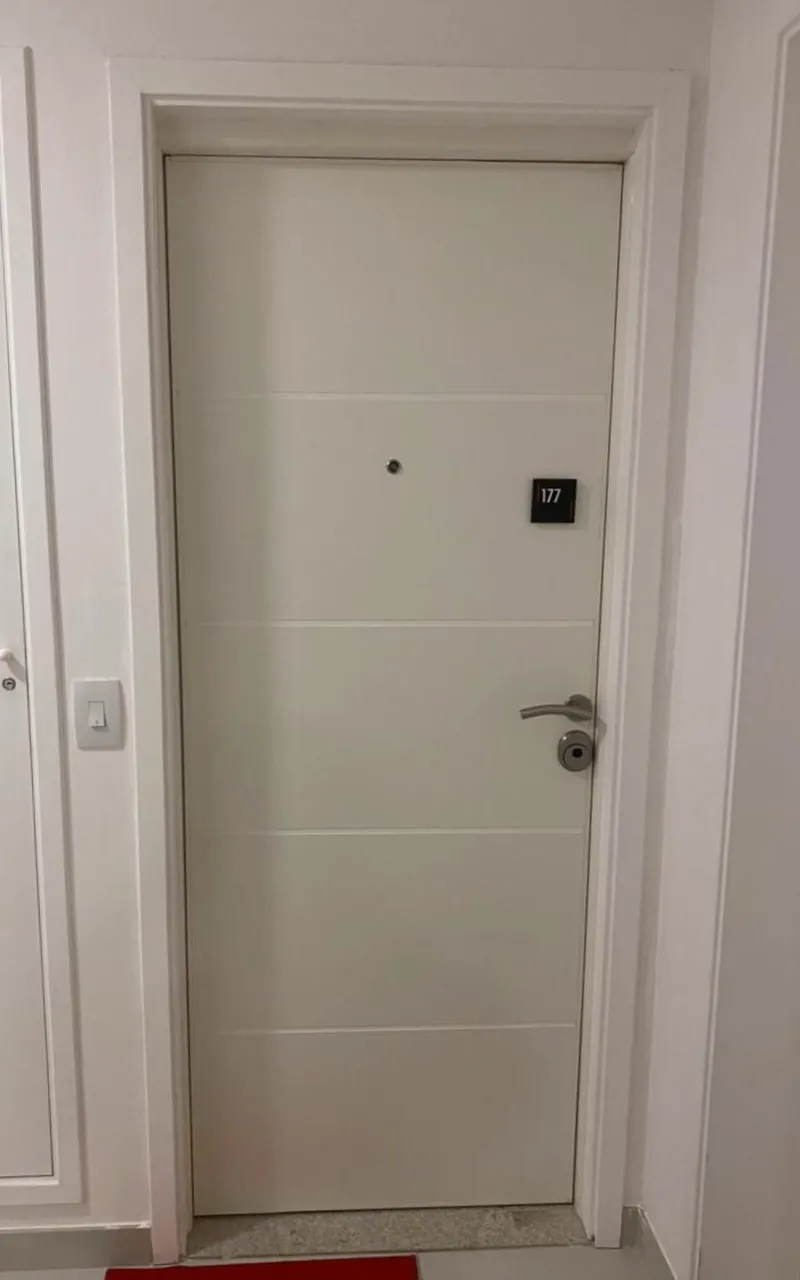 Foto de Porta Blindada Instalada