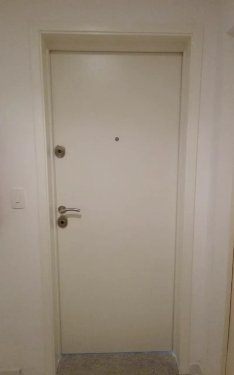 Foto de Porta Blindada Instalada