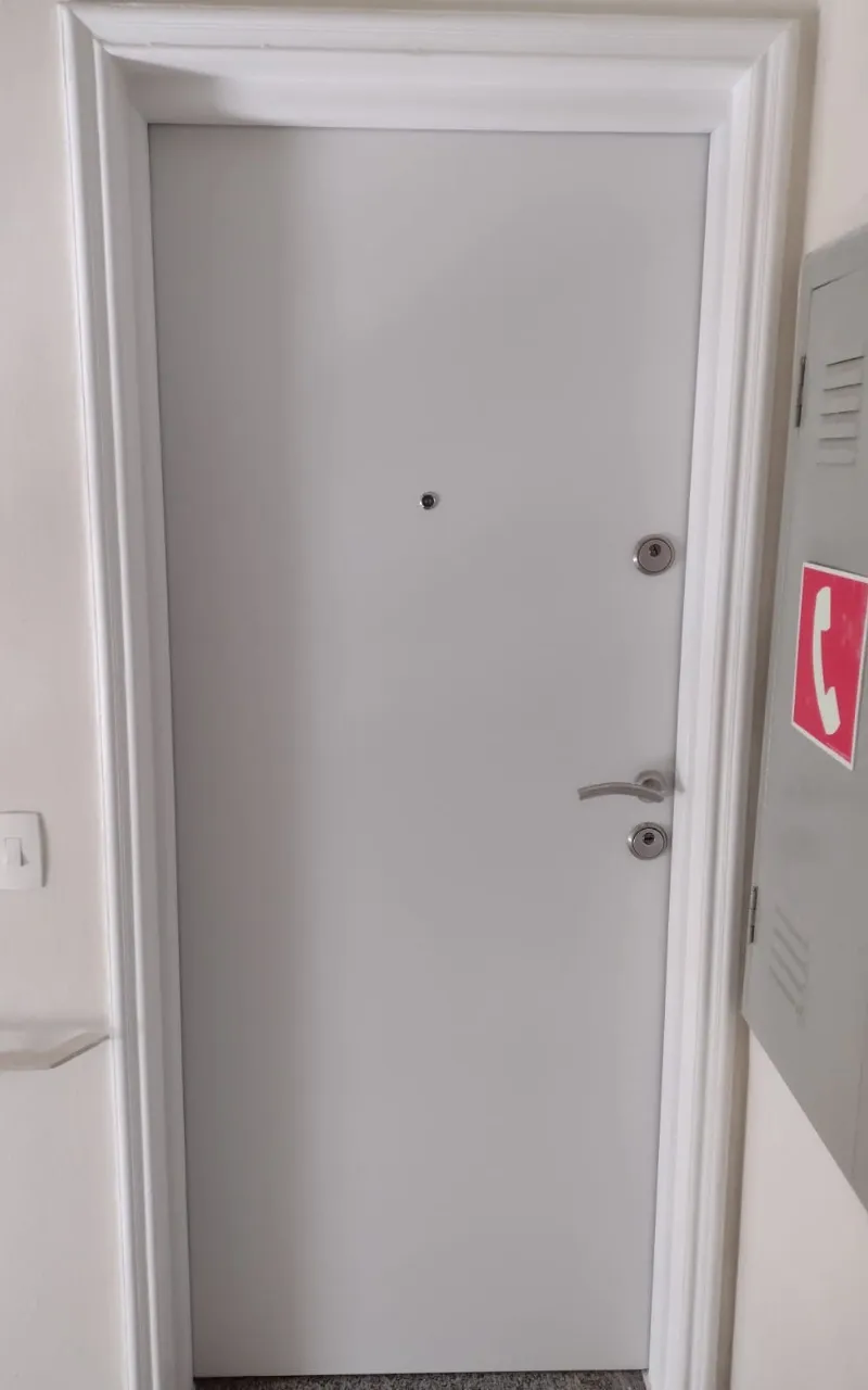 Foto de Porta Blindada Instalada