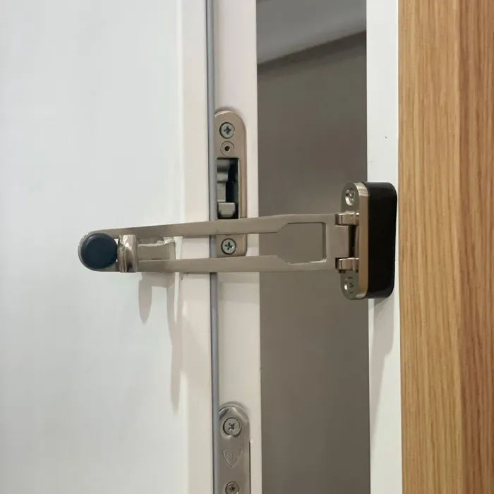 Limitador de abertura