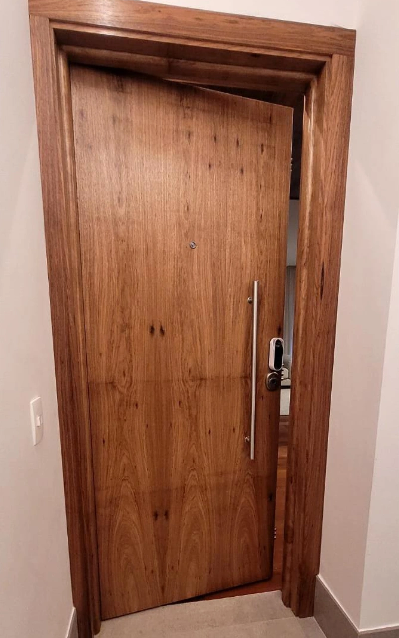 Foto de Porta Blindada Instalada