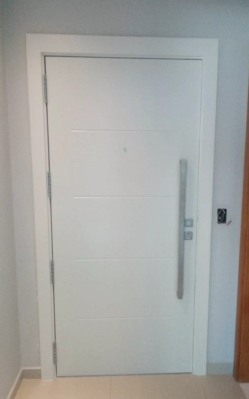 Foto de Porta Blindada Instalada