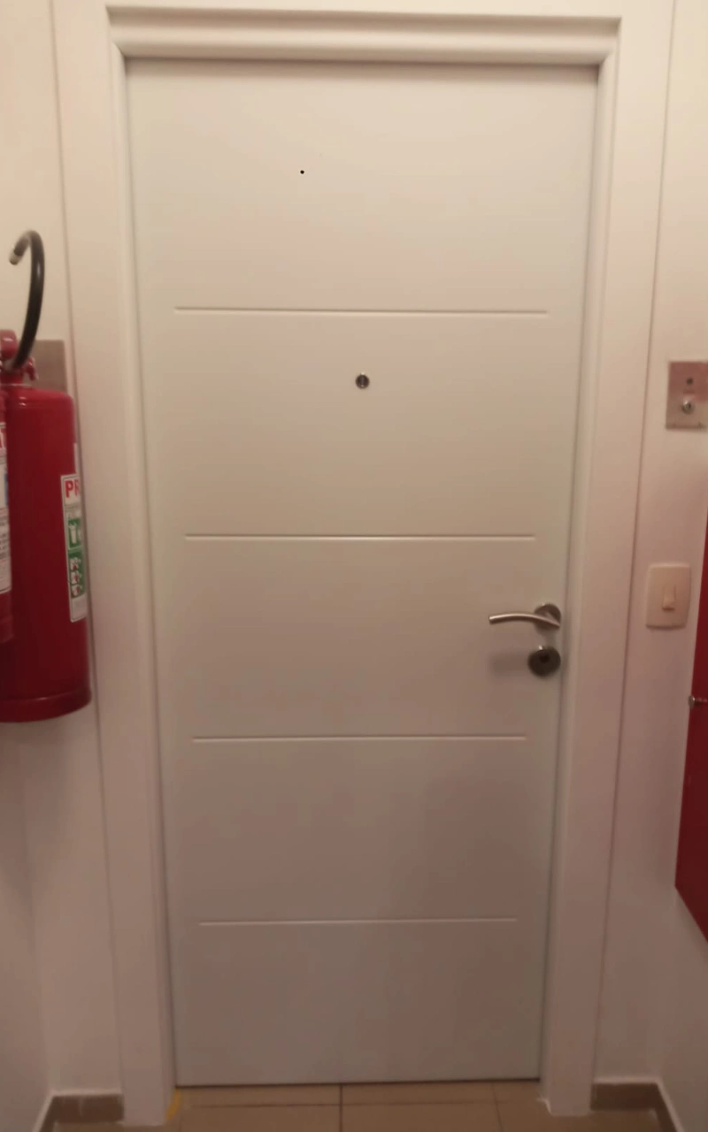 Foto de Porta Blindada Instalada