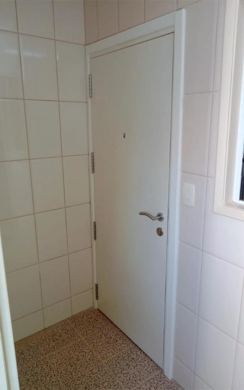 Foto de Porta Blindada Instalada